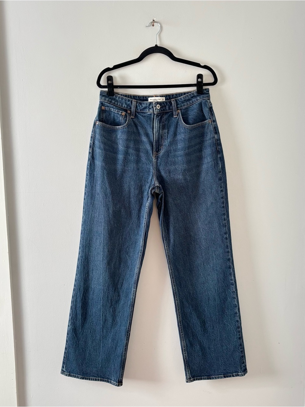 Abercrombie & Fitch The 90s Relaxed Jean High Rise Straight Denim Curve Love